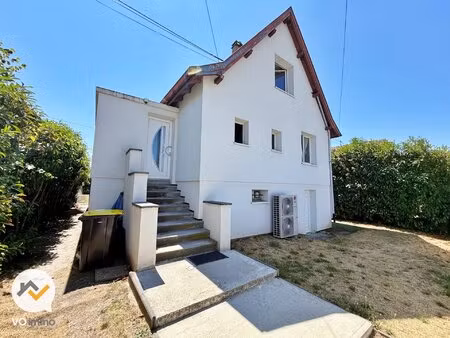 maison individuelle rénovée  très bien isolée  avec 5 chambr