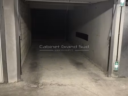 location garage en sous sol à perols