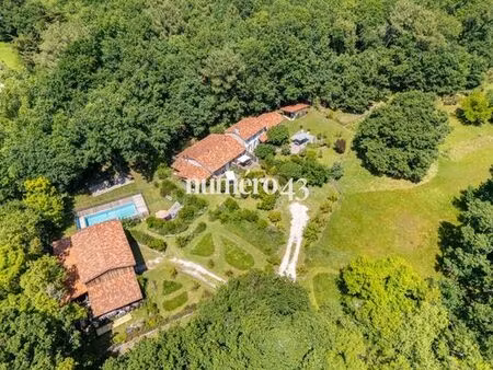 maison de luxe de 7 chambres en vente à soulac-sur-mer  nouvelle-aquitaine