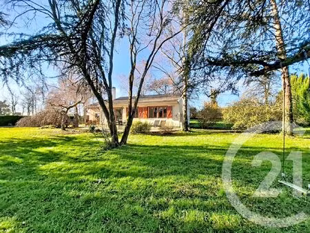 location maison 5 pièces 98m² poligny 77167