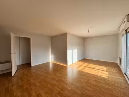location appartement 3 pièces 72m² st jean le blanc 45650