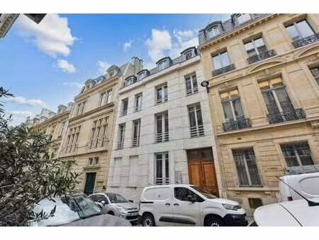 location bureaux 82 m²