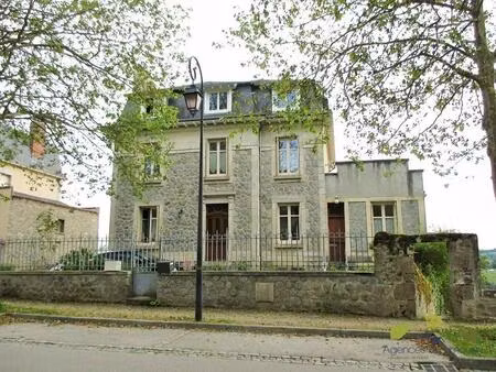 location maison 7 pièces 225 m² à saint-léonard-de-noblat (87400)