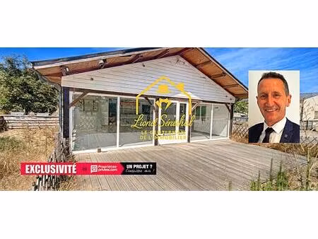 local commercial climatisé murs et fonds de commerce de 130 m2 avec 2 terrasses extérieure