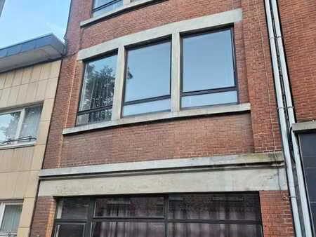 maison 3 ch à louer à ans  120m² avec cour