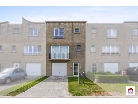 maison à vendre à wenduine avec vue dégagée et garage!