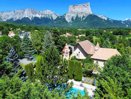 manoir à vendre à chichilianne
