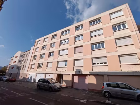 vente appartement 95.67 m² à unieux (42240)  84 000 €