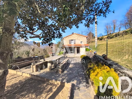 vente maison 4 pièces 110 m² arles-sur-tech (66150)