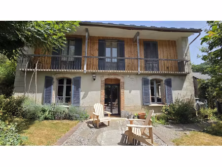 magnifique maison de caractère dans un petit hameau paisible