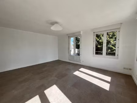 vente appartement 4 pièces 97.18 m² à (45100)  215 000 €