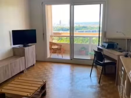 location appartement 3 pièces à caluire-et-cuire (69300) : à louer 3 pièces / 57m² caluire