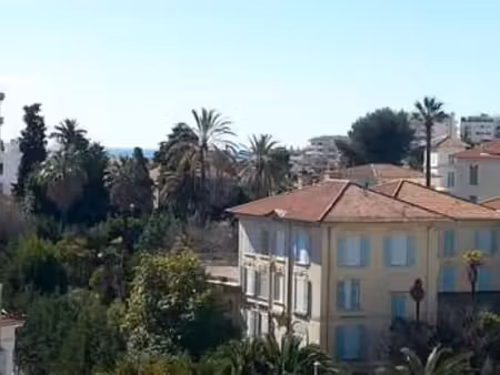 location appartement t1 meublé à cannes (06150) : à louer t1 meublé / 18m² cannes