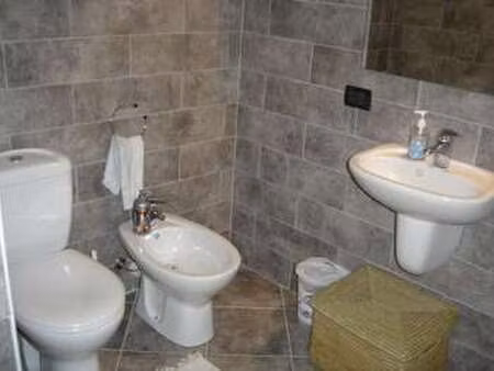 location appartement 2 pièces meublé à menton (06500) : à louer 2 pièces meublé / 40m² men
