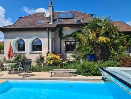 location maison à ambilly (74100) : à louer / 140m² ambilly