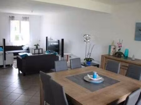 location maison à bonneval (28800) : à louer / 95m² bonneval