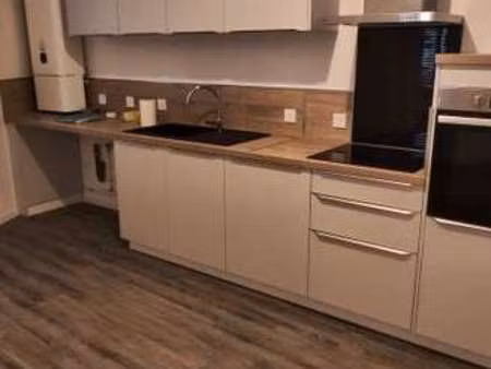 location appartement 2 pièces à mazamet (81200) : à louer 2 pièces / 36m² mazamet