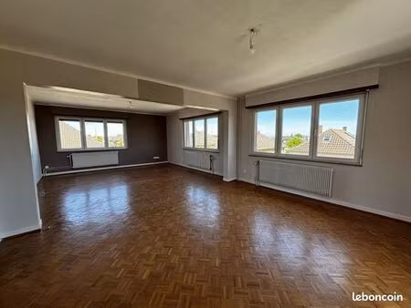 appartement 4 pièces 140 m²