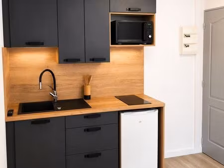 studio meublé – tout inclus – aucune charge – prêt à vivre