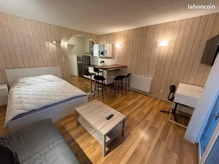 location appartement saint priest 34m²