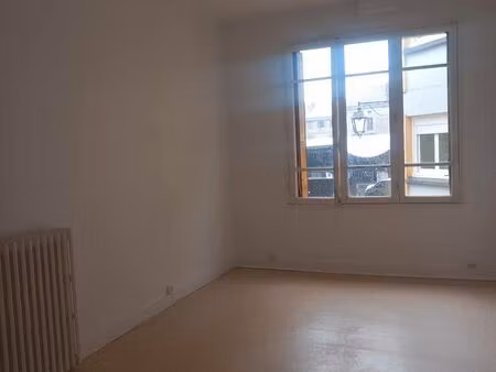 maison de ville 2 chambres 82m2