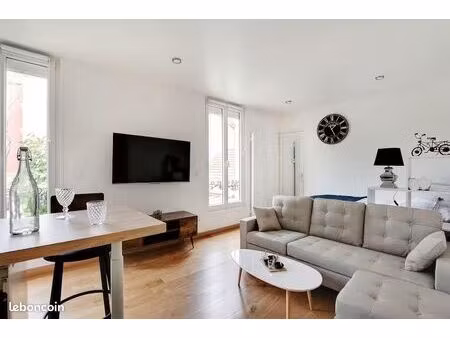studio 1 pièce 25 m²