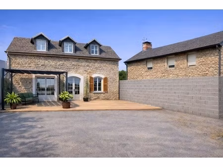 maison en résidence à vendre 5 pièces laloubere (65)