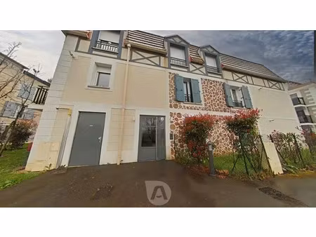location appartement 4 pièces 80 m² à chelles (77500)