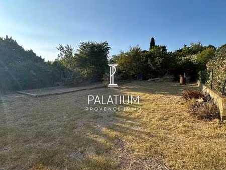 terrain 331 m² mouriès