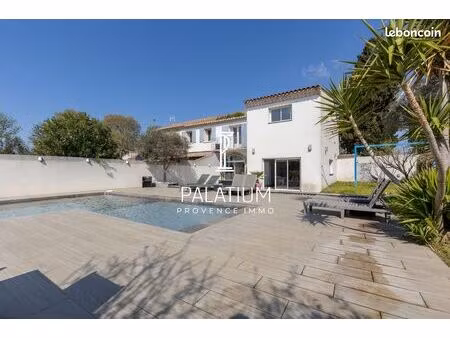 mas 6 pièces 163 m²