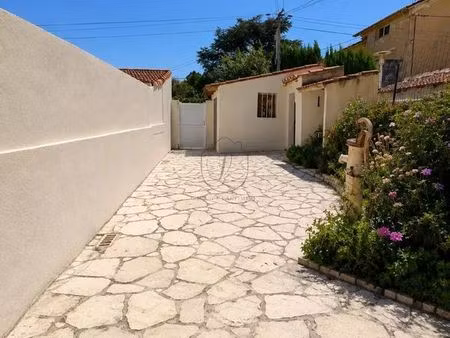 maison de ville 66 m² arles