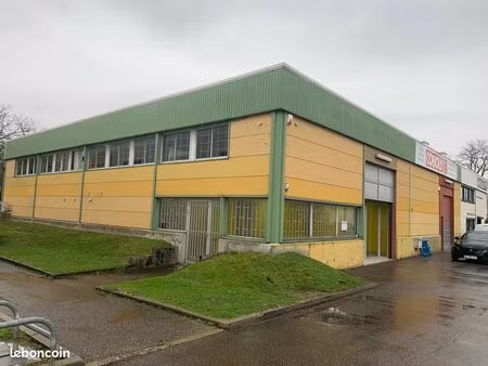 vente local commercial - zi corbas montmartin