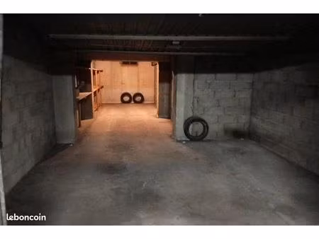 garage 4 places lyon 6 à louer
