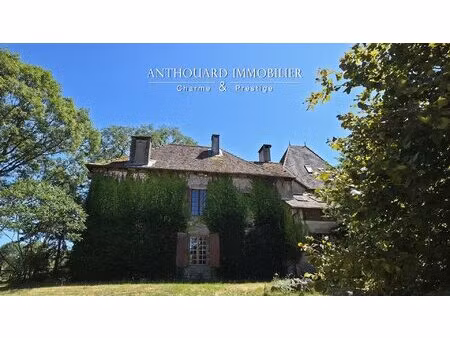 manoir de chasse bucolique et ses gîtes