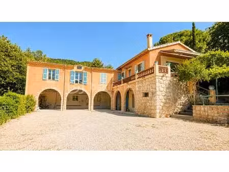 maison provencale de 202 m² à vence