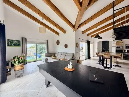 villa contemporaine de 180 m² + maison t3 de 70m2 indépendante louée