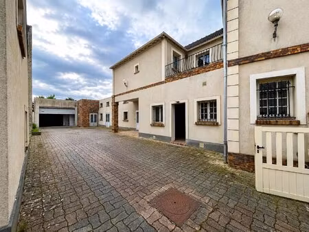 local d’activité de 405 m² – bois-le-roi