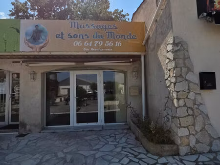 location local commercial  30.00m²  le tignet