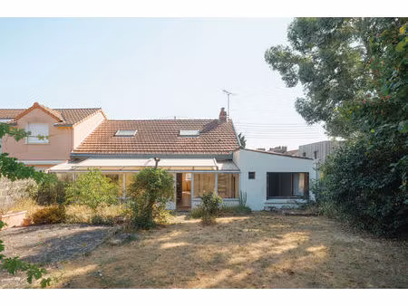 maison 1930 à rénover ? 4 chambres ? jardin sud-ouest ? garage