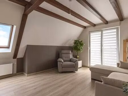 maison 9 pièces rénovée 180 m2 terrasses jardin au calme