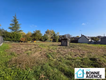 terrain constructible – 812 m² – chanceaux-sur-choisille