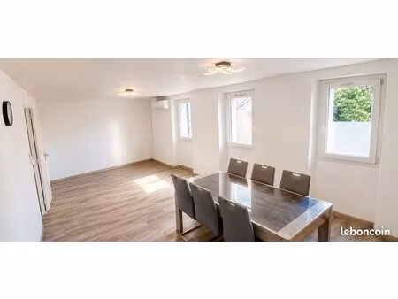spacieux t3/4 duplex meublé de 80 m² – centre du village de rousset