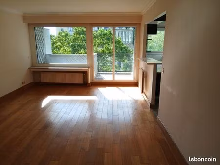 grand appartement de standing 110 m² – paris 16ᵉ – balcon – parking – cave