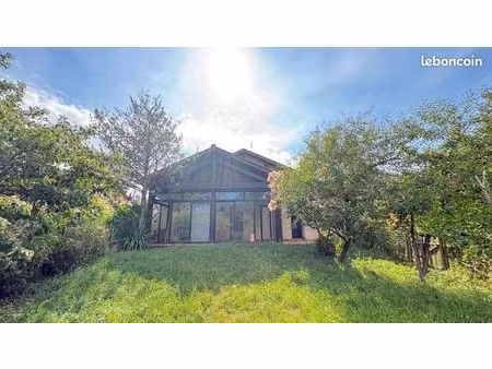 maison 4 pièces 130 m²