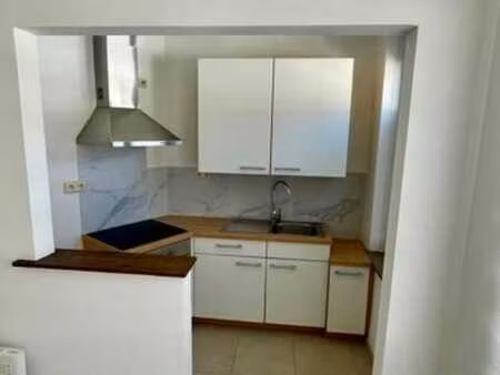 appartement à louer dans le centre ville de charleroi