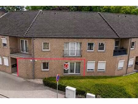 bel appartement 1 ch. + parking au centre de waremme