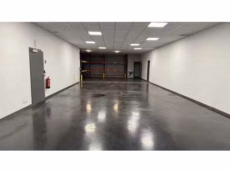 entrepôt à louer wavre nord ±180 m²  bureau en option