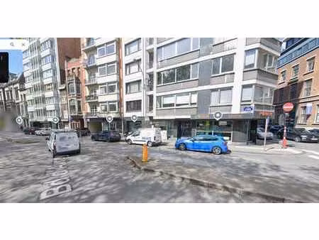 local commercial à louer  boulevard d'avroy