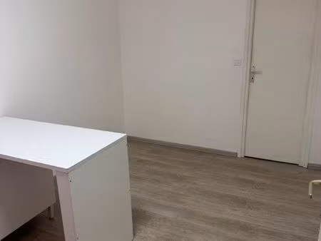 local commercial gosier