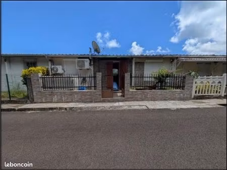 maison t5 – 107 m² – vue mer – sainte-marie – 205 000